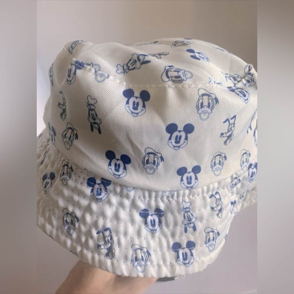 Downtown Disney Toddler Bucket Hat from Mickey Mouse Funhouse Disney Junior NEW
